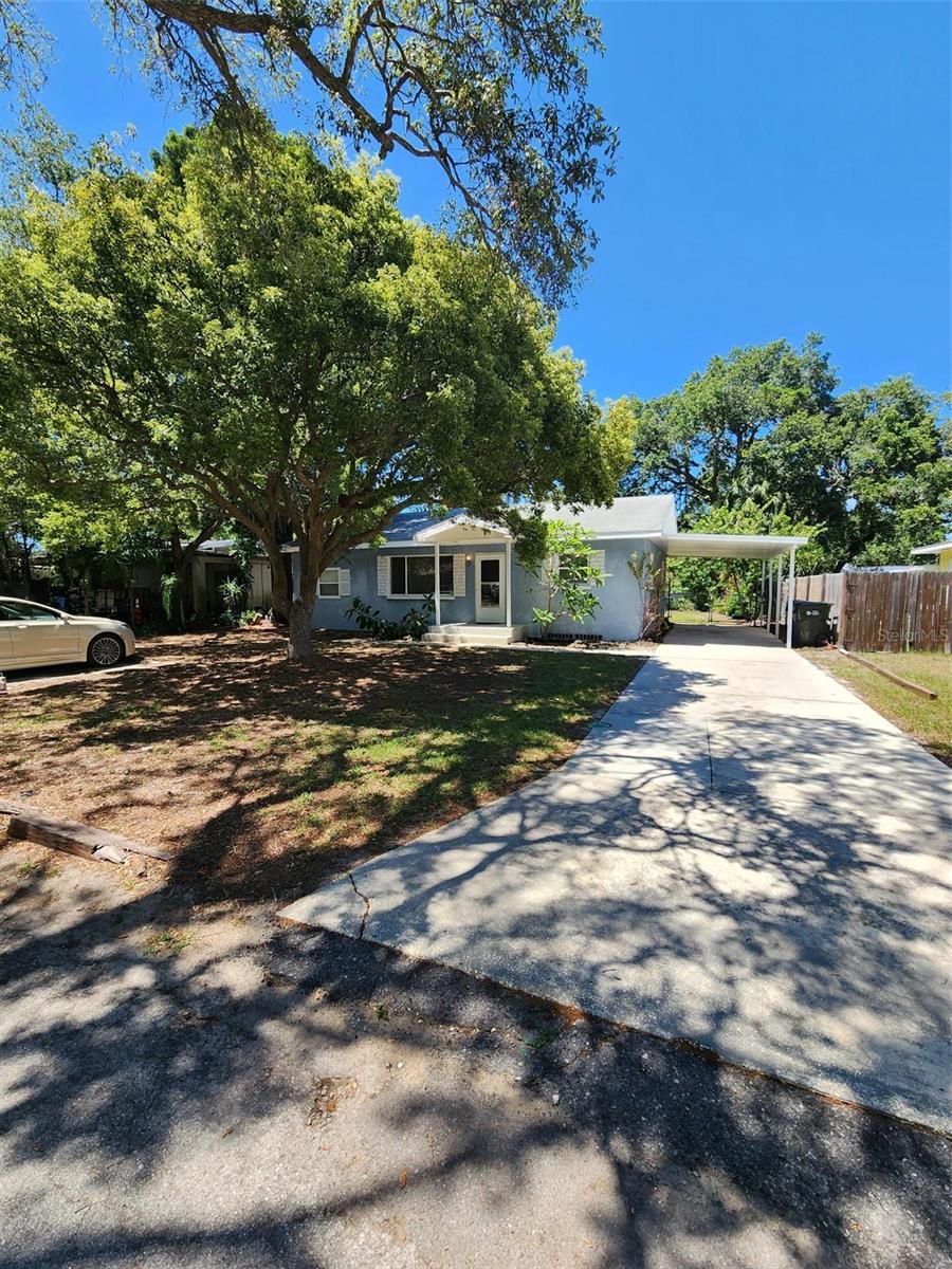 TRANQUIL OAKS - Residential