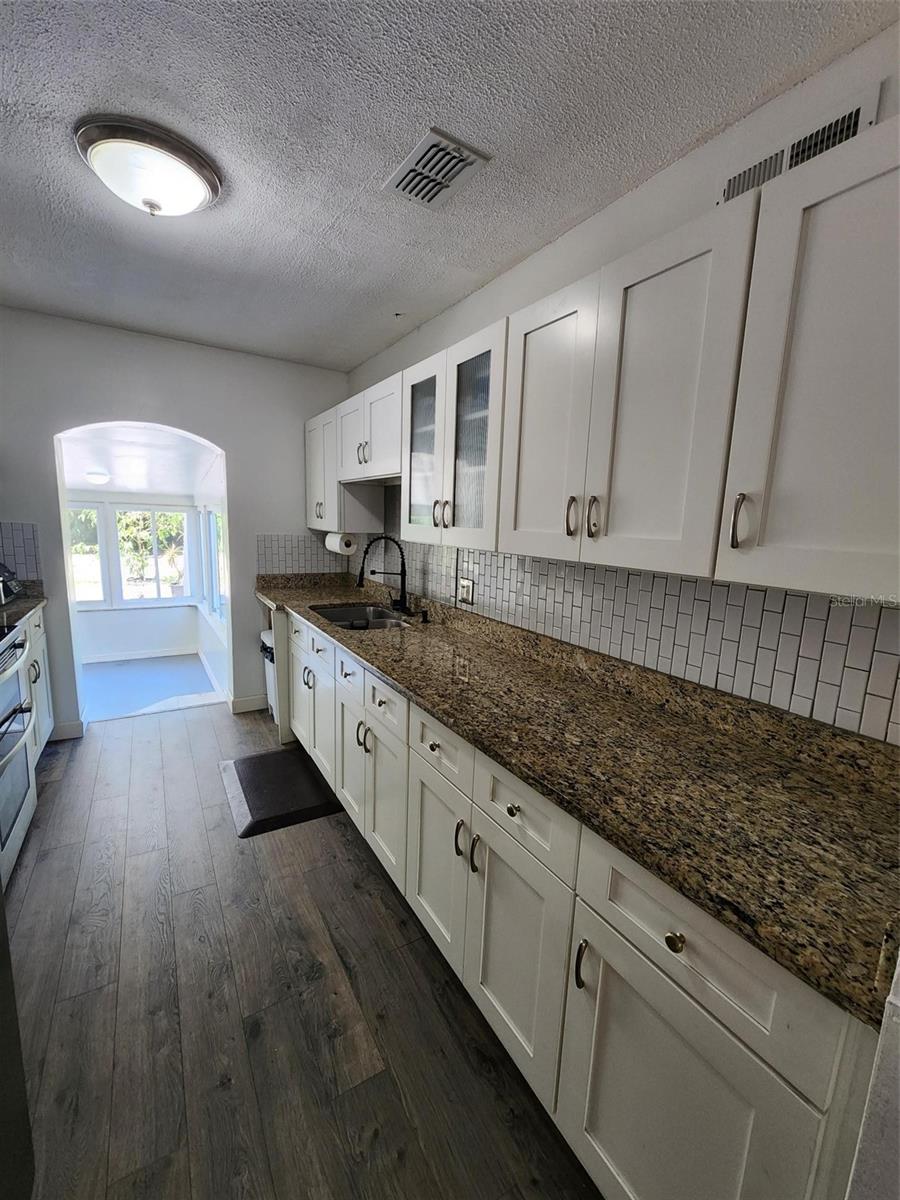 TRANQUIL OAKS - Residential
