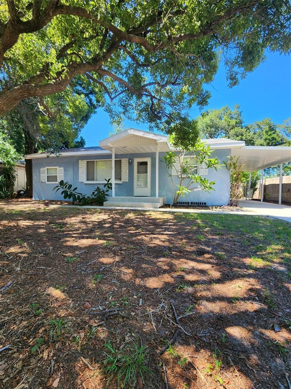 Photo of 1608 Edna Avenue, Largo, FL 33770 (MLS # TB8509013)