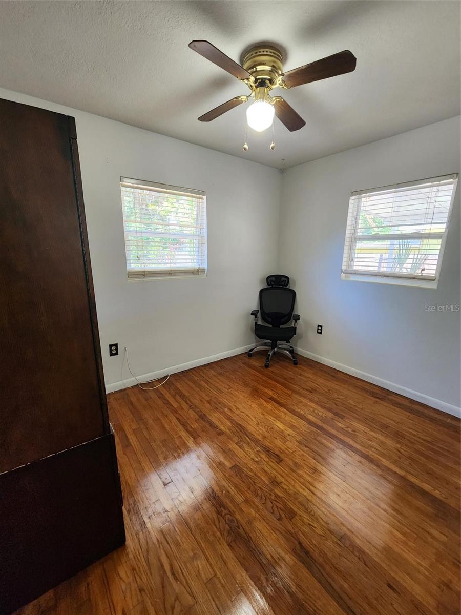 TRANQUIL OAKS - Residential