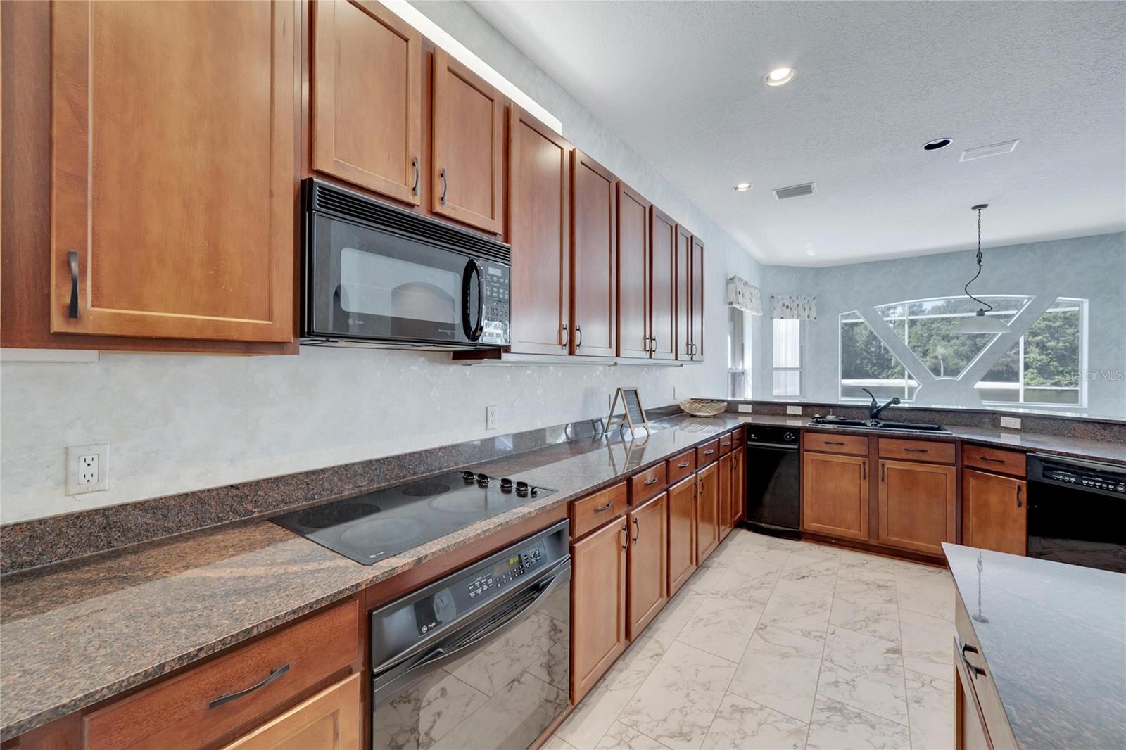 CORY LAKE ISLES PH 1 UNIT 1 - Residential Lease