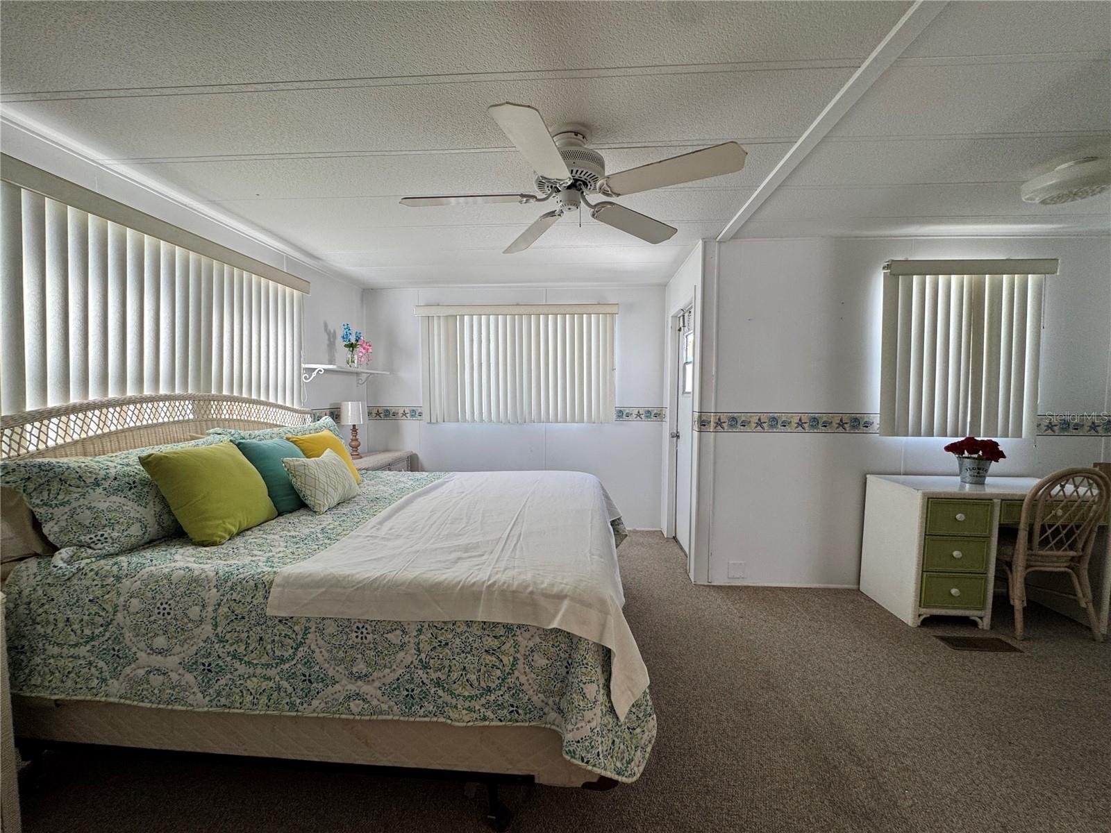 GULFSHORE OF LONGBOAT KEY - Residential