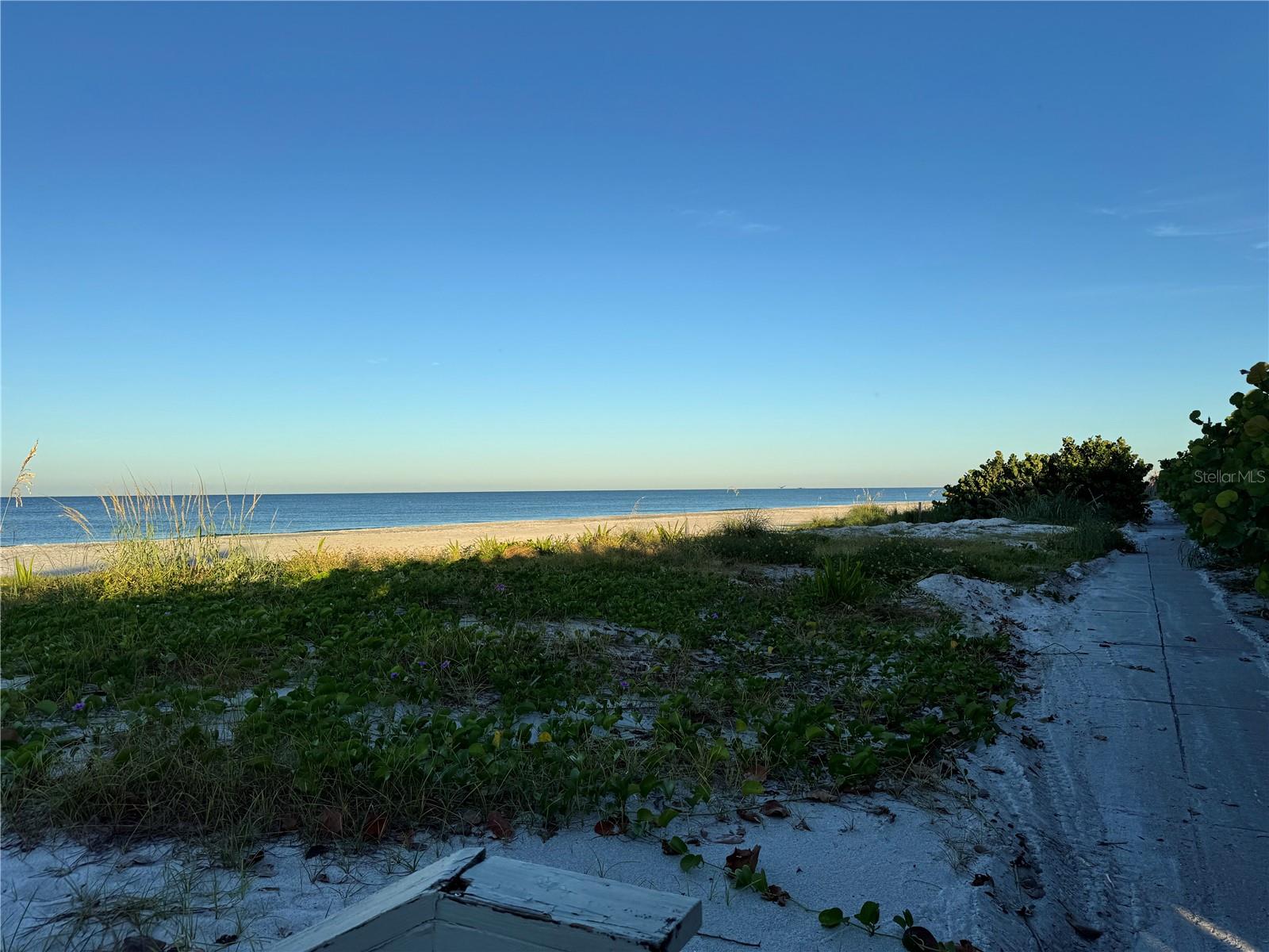 GULFSHORE OF LONGBOAT KEY - Residential