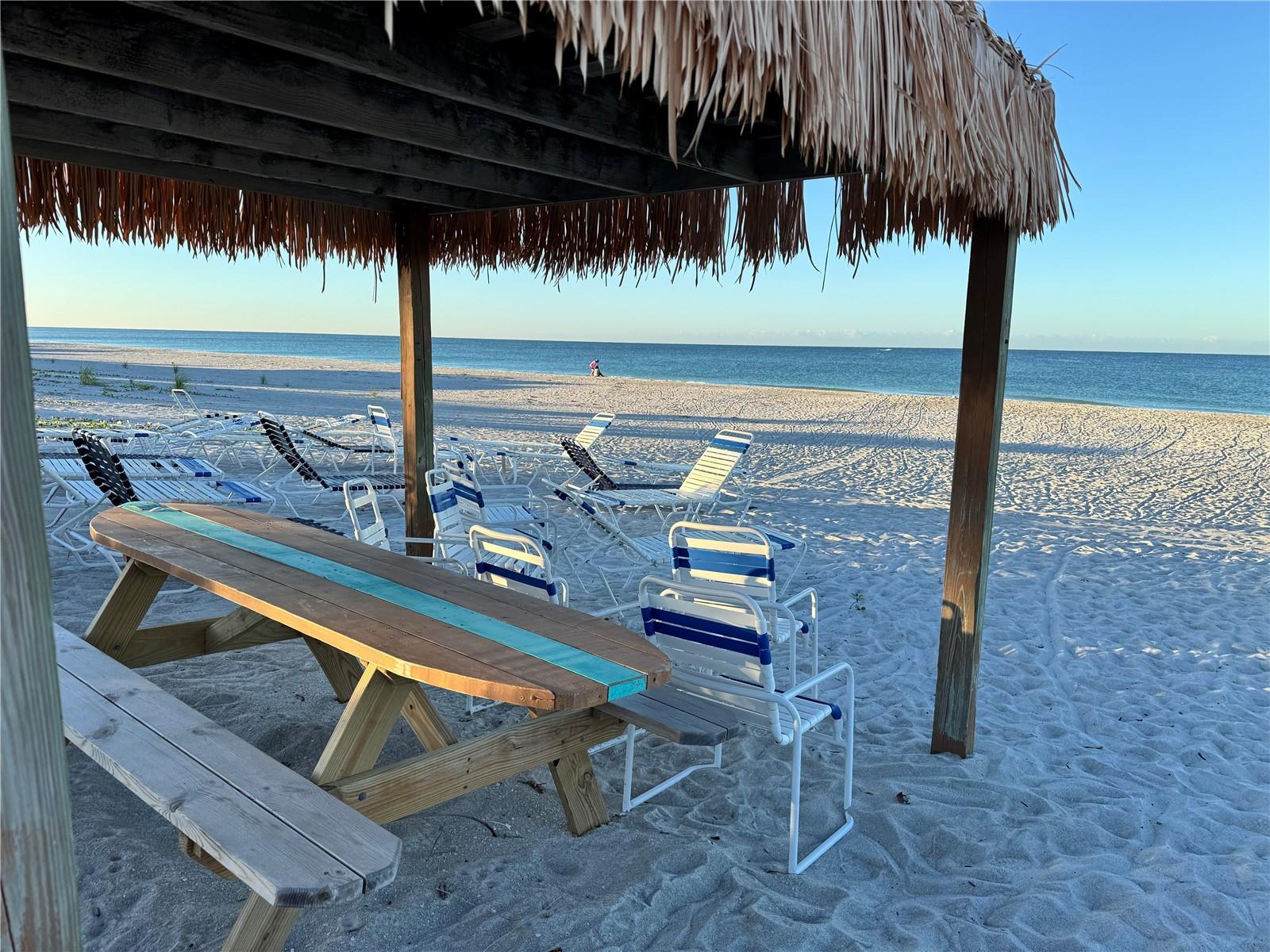 GULFSHORE OF LONGBOAT KEY - Residential