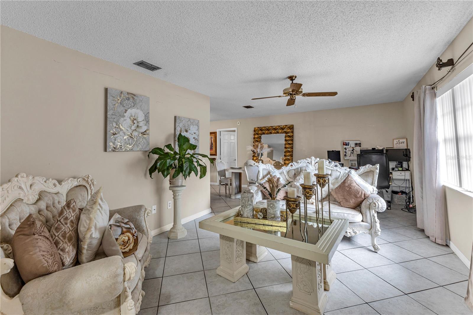 DELTONA LAKES UN 7 - Residential