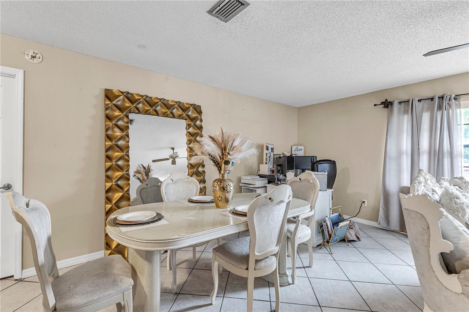 DELTONA LAKES UN 7 - Residential