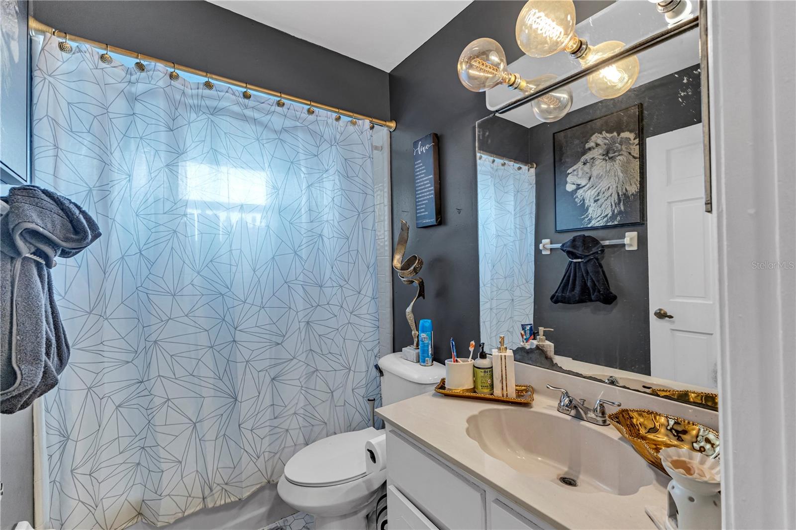 DELTONA LAKES UN 7 - Residential
