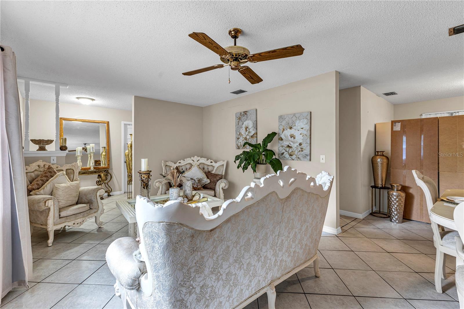 DELTONA LAKES UN 7 - Residential
