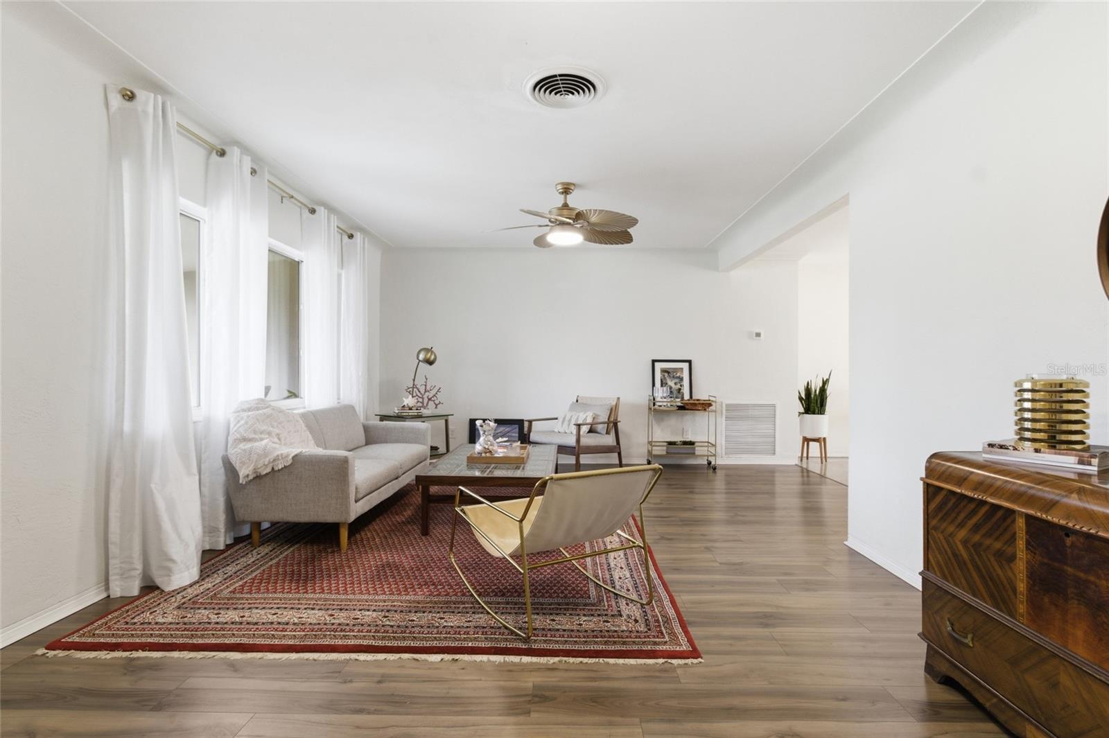 NORTH EAST PARK SHORES - Residential