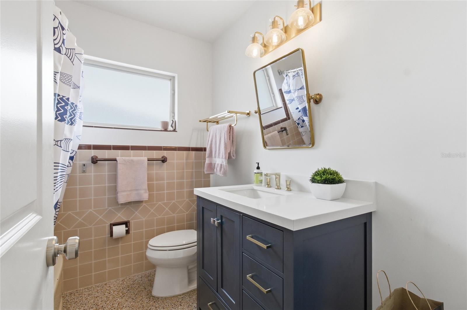 NORTH EAST PARK SHORES - Residential