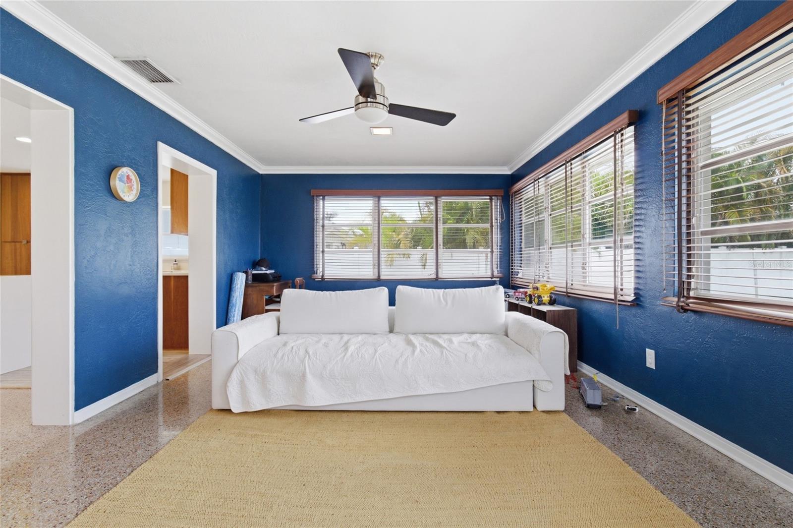 NORTH EAST PARK SHORES - Residential