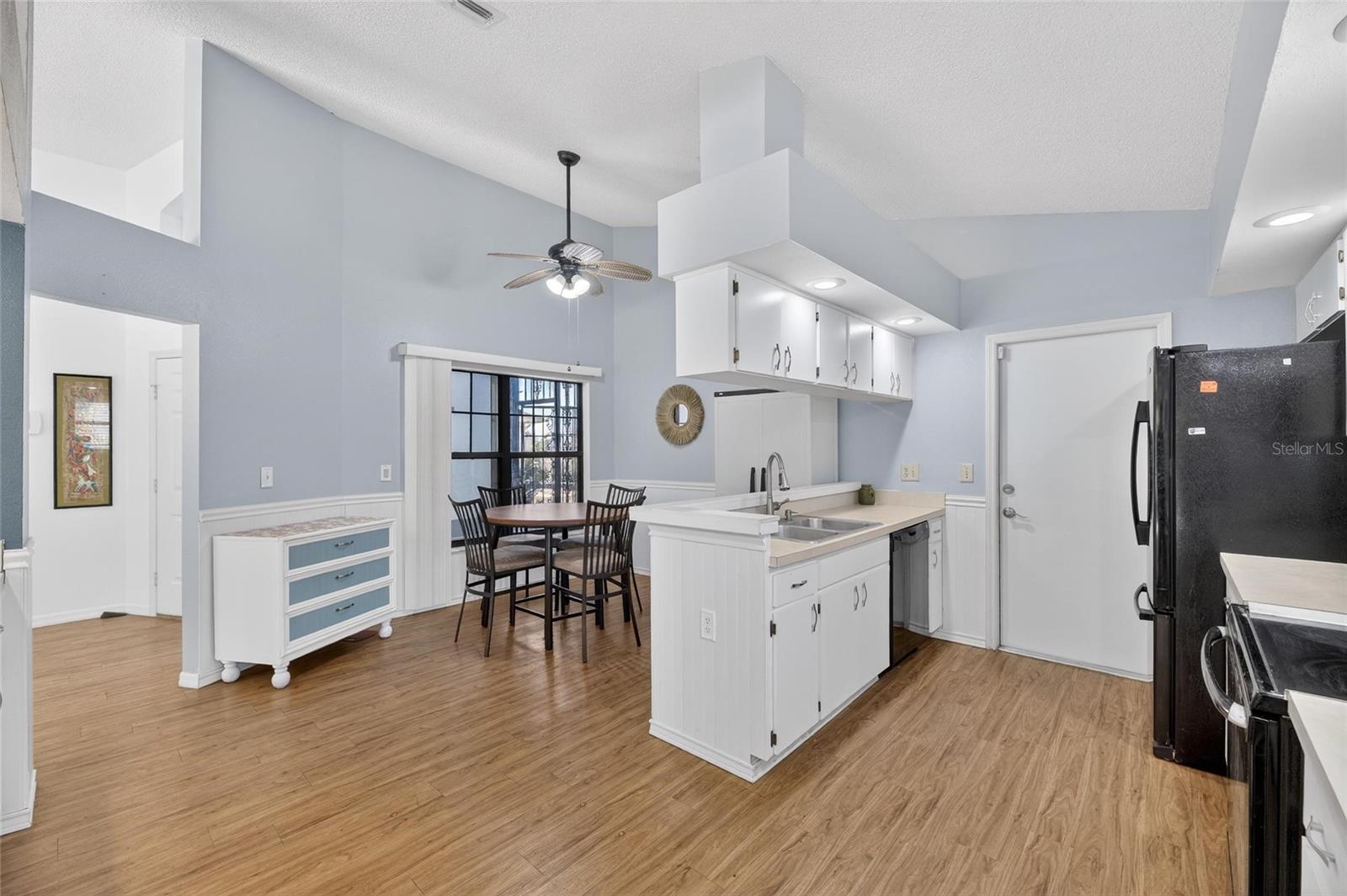 SUN CITY CENTER UNIT 49 - Residential