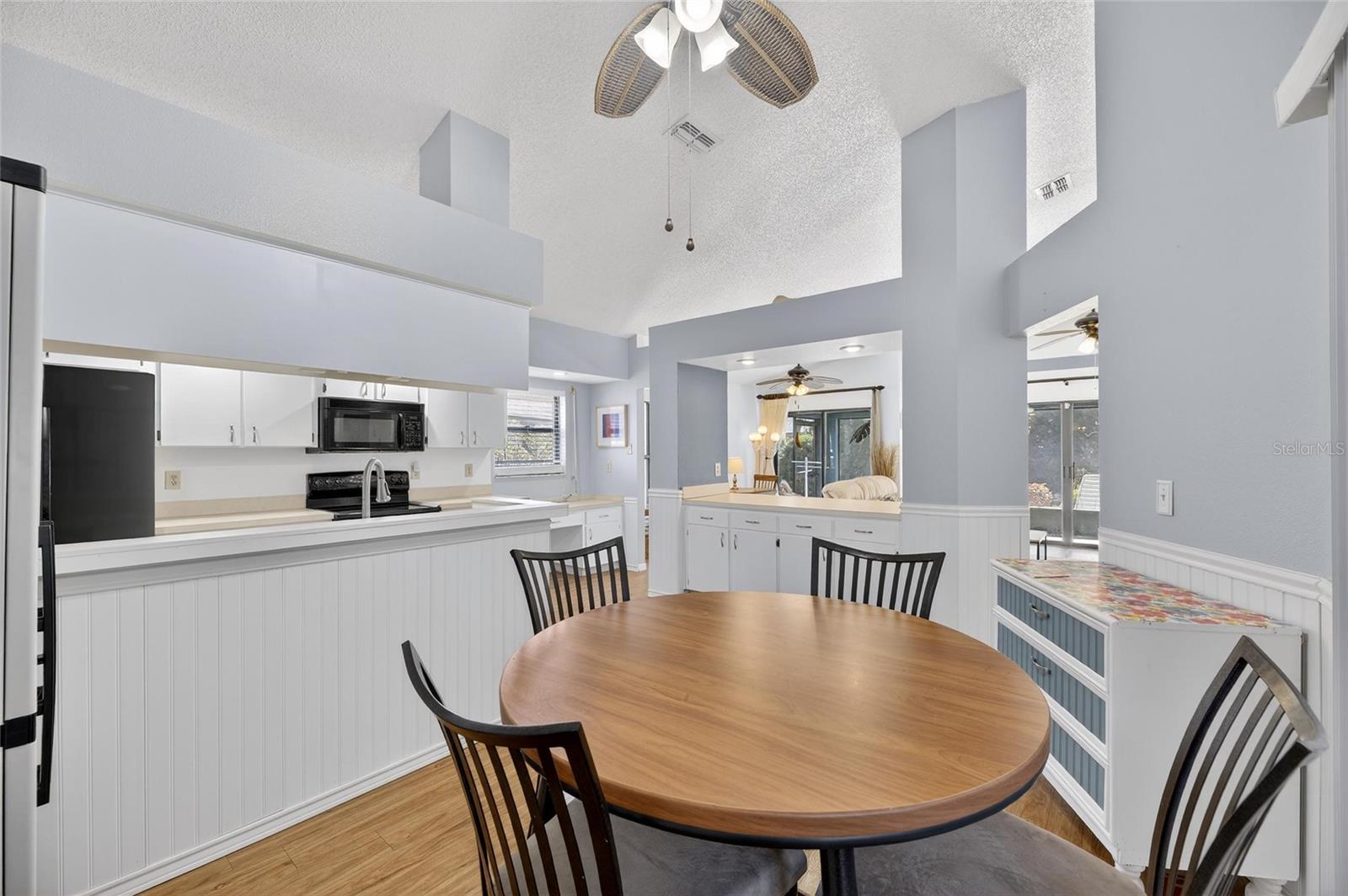 SUN CITY CENTER UNIT 49 - Residential