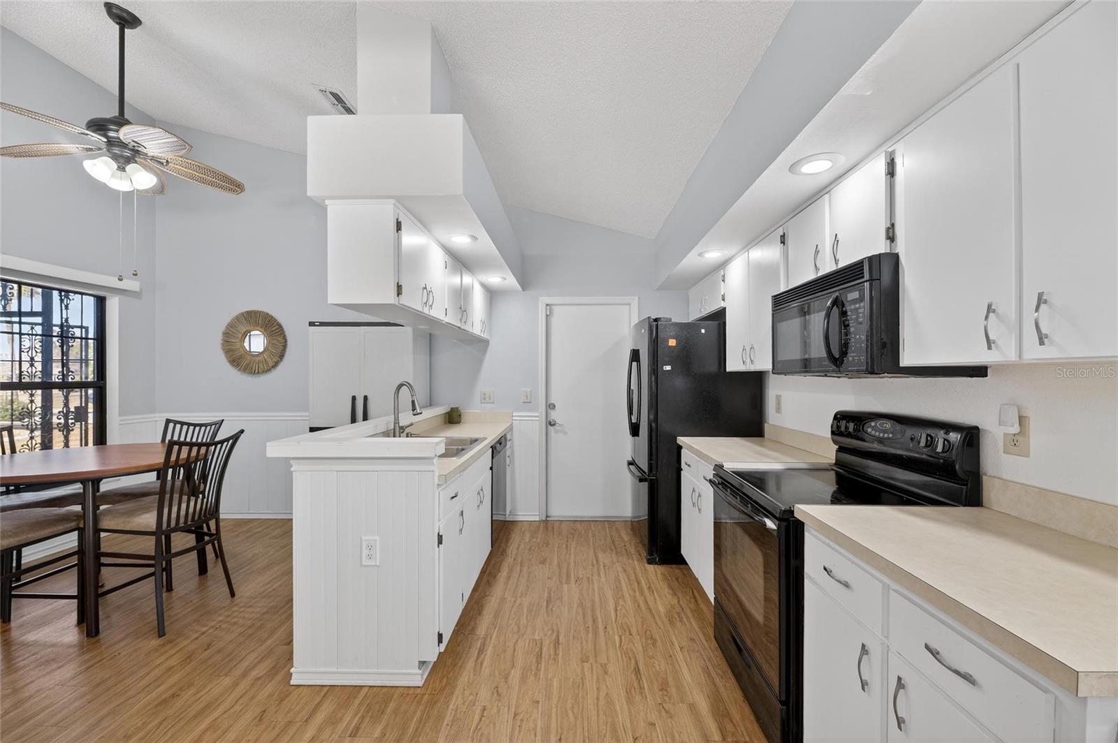 SUN CITY CENTER UNIT 49 - Residential