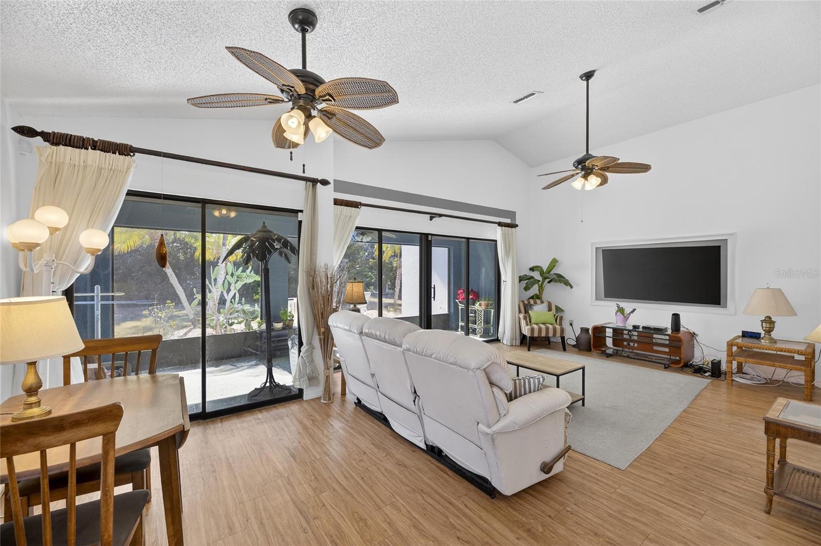 SUN CITY CENTER UNIT 49 - Residential