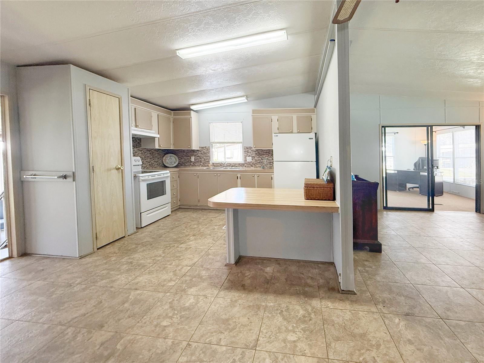 CARIBBEAN ISLES RESIDENTIAL CO - Residential