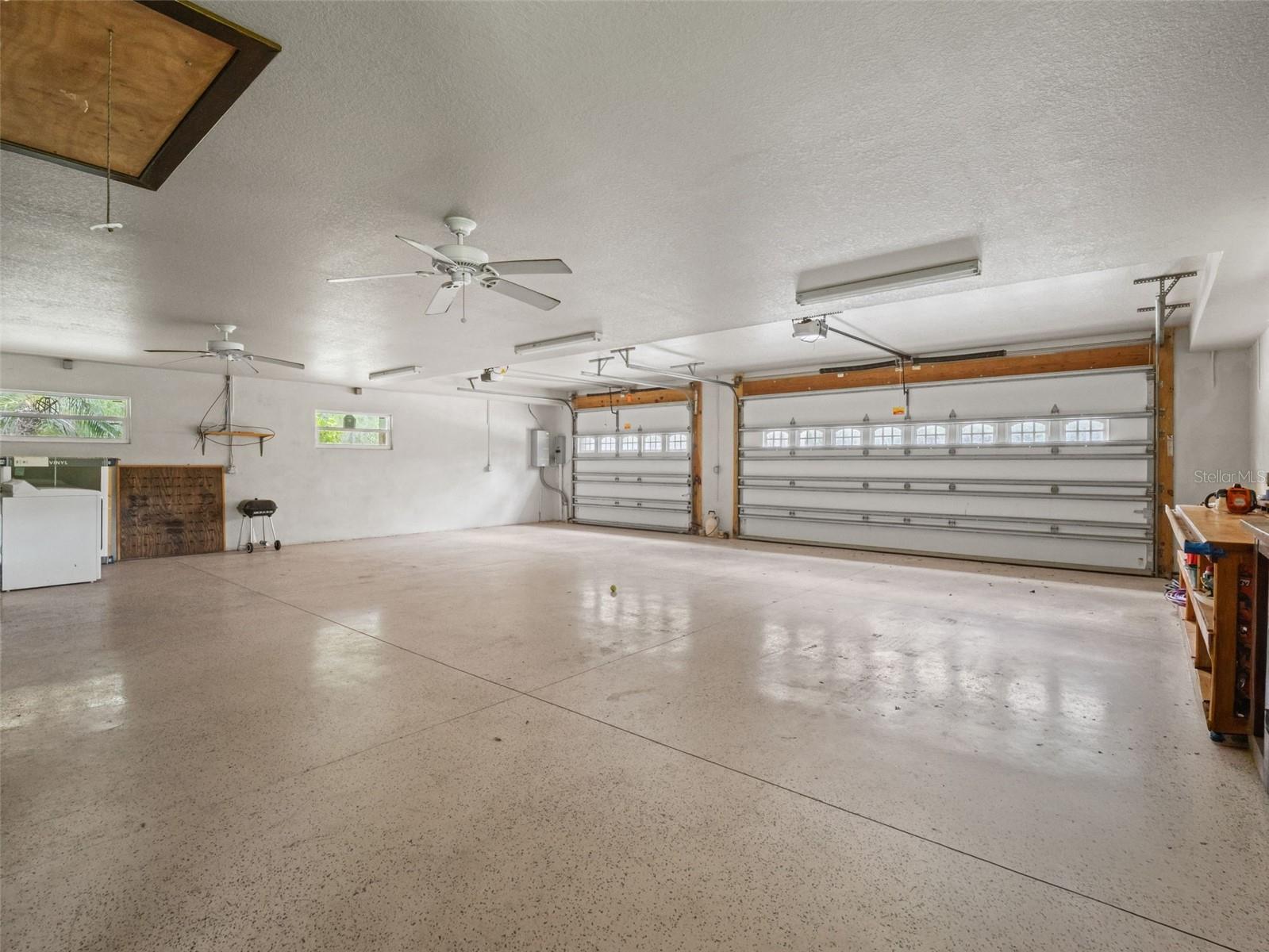 ACERAGE - Residential