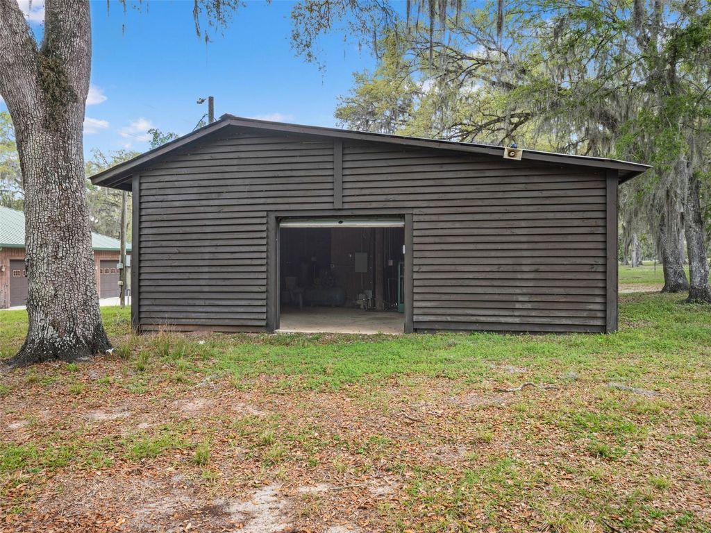 Photo of 22250 Hayman Road, Brooksville, FL 34602 (MLS # W7884470)