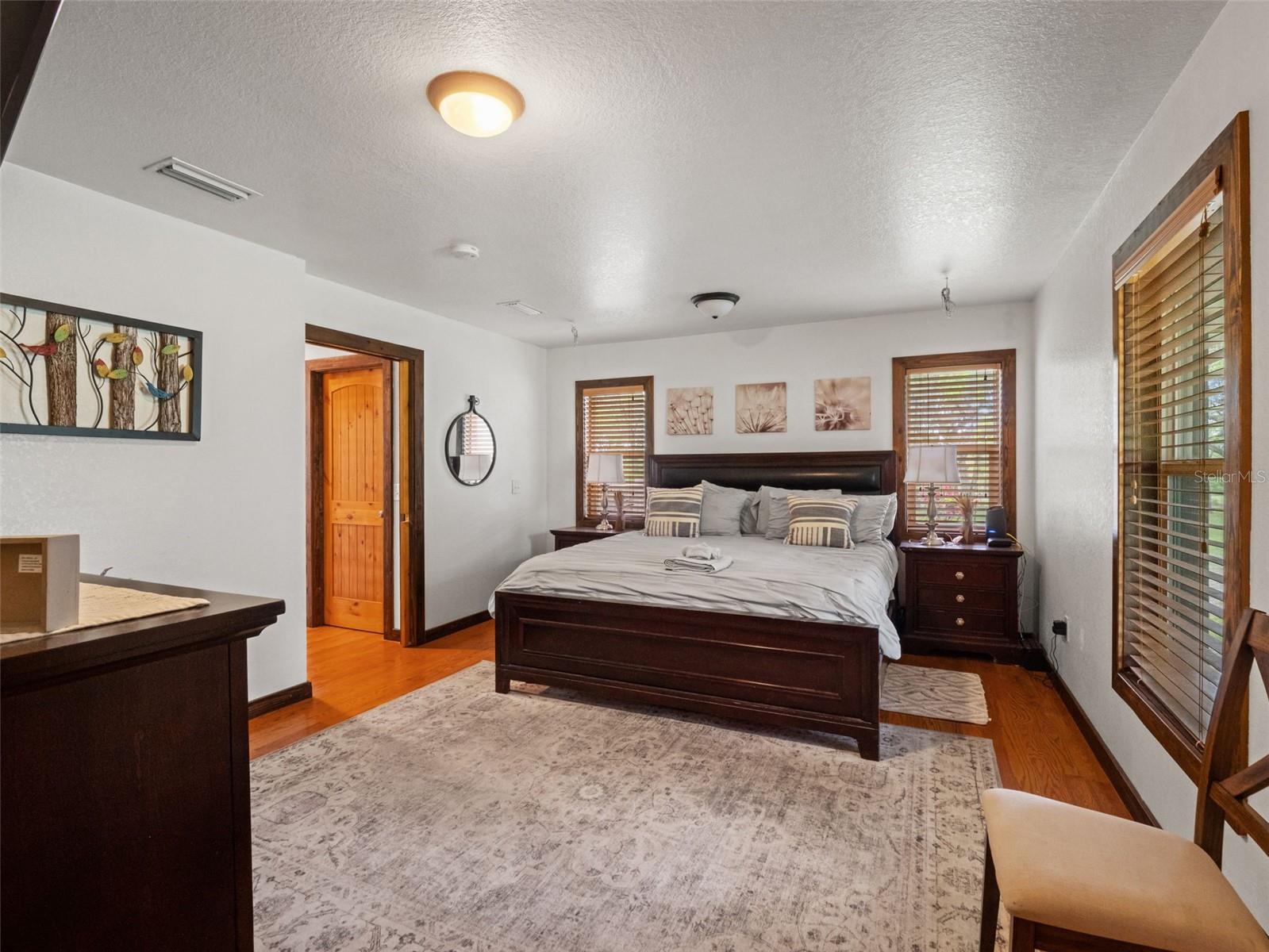 ACERAGE - Residential