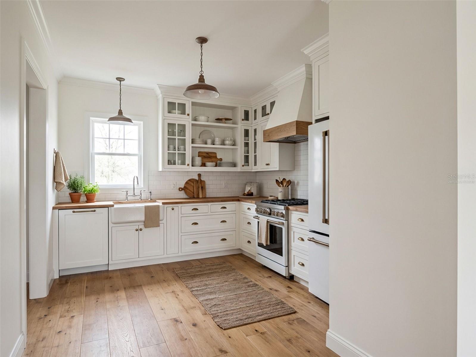 ACERAGE - Residential