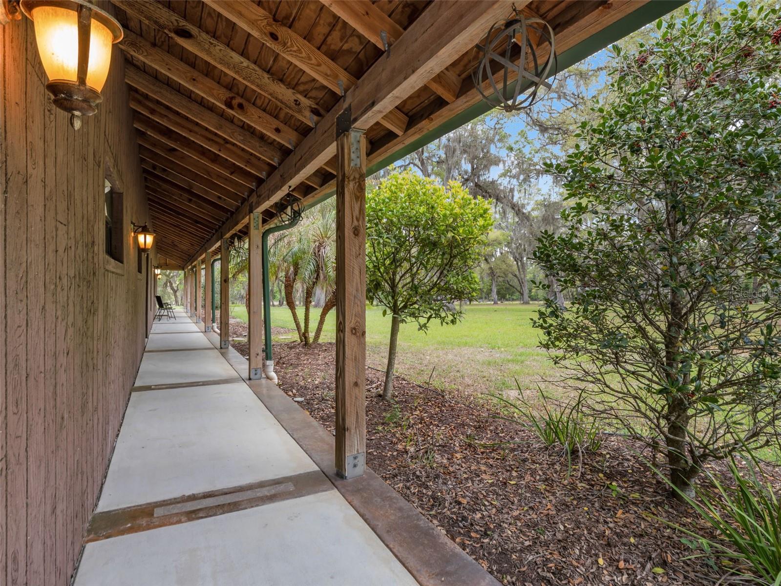 ACERAGE - Residential