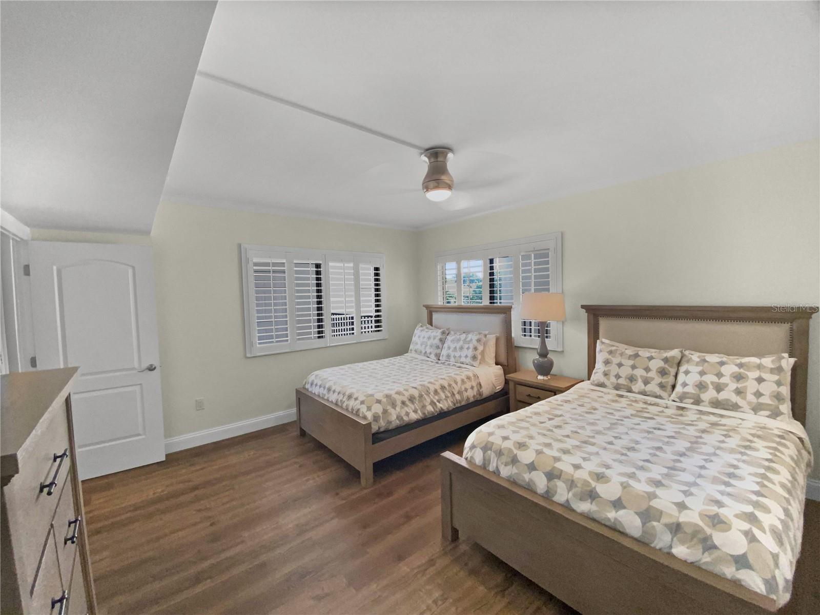 PLAYERS CLUB III - Residential Lease