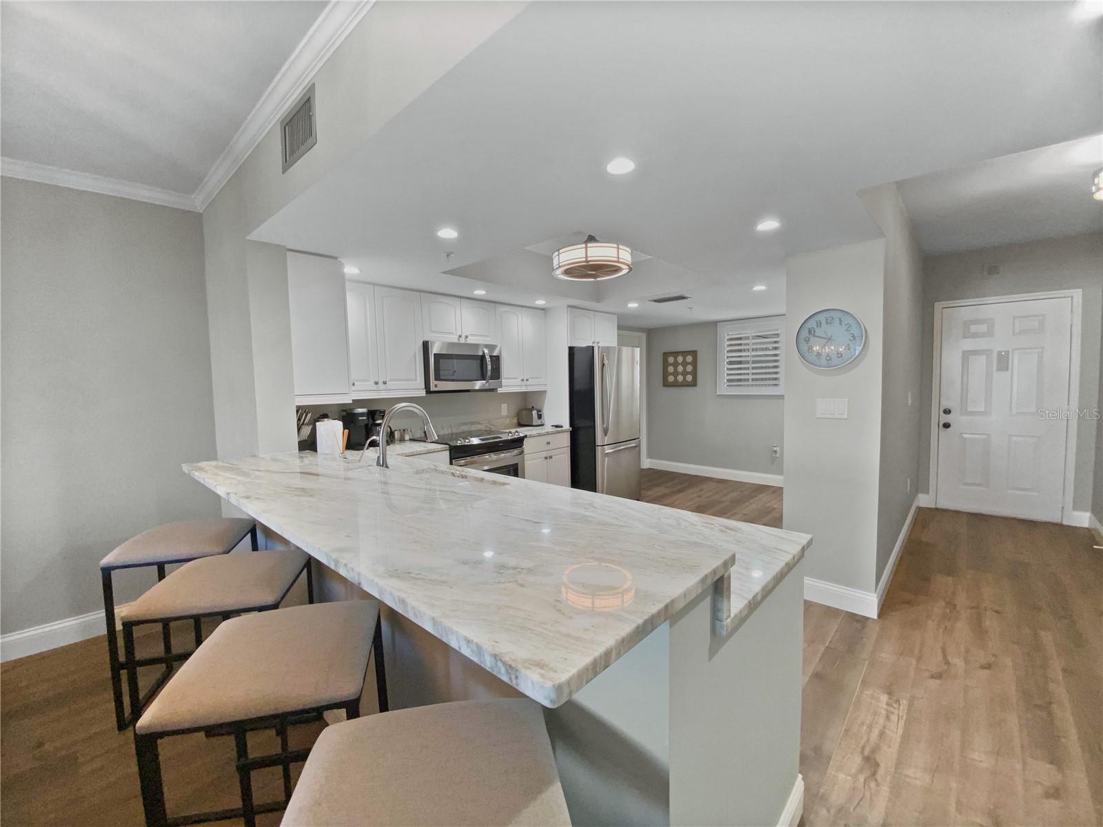 PLAYERS CLUB III - Residential Lease