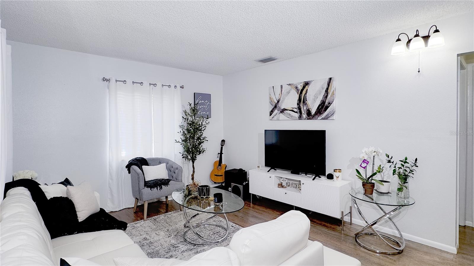 2075 ISLE ROYALE COURT SE 163