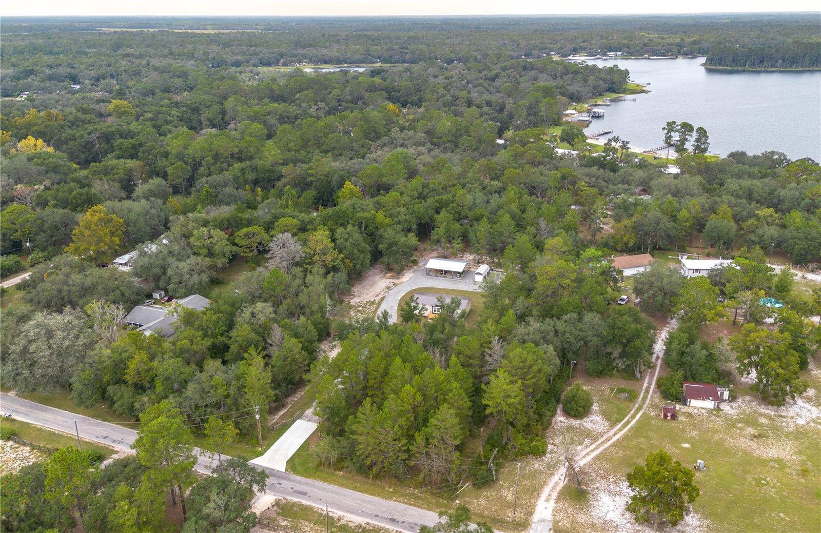 ISLAND LAKE ACRES - Residential