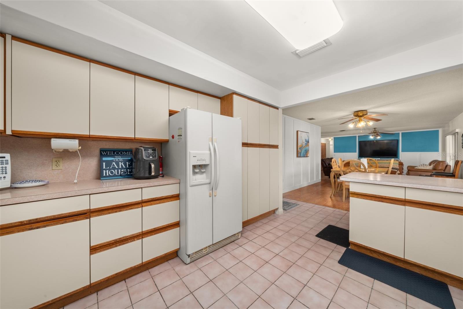 LEISURE LAKES SEC 11 - Residential