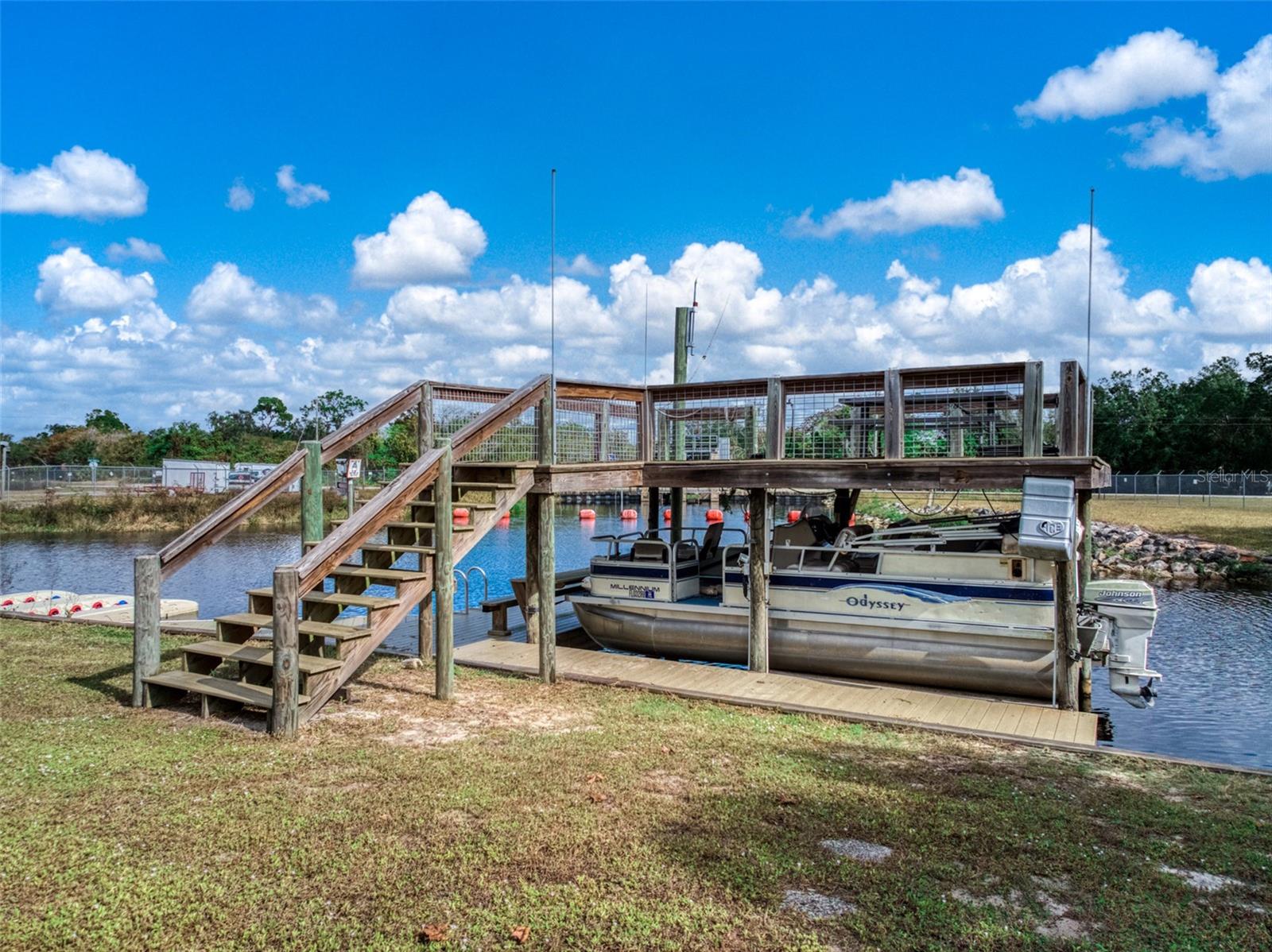 LEISURE LAKES SEC 11 - Residential