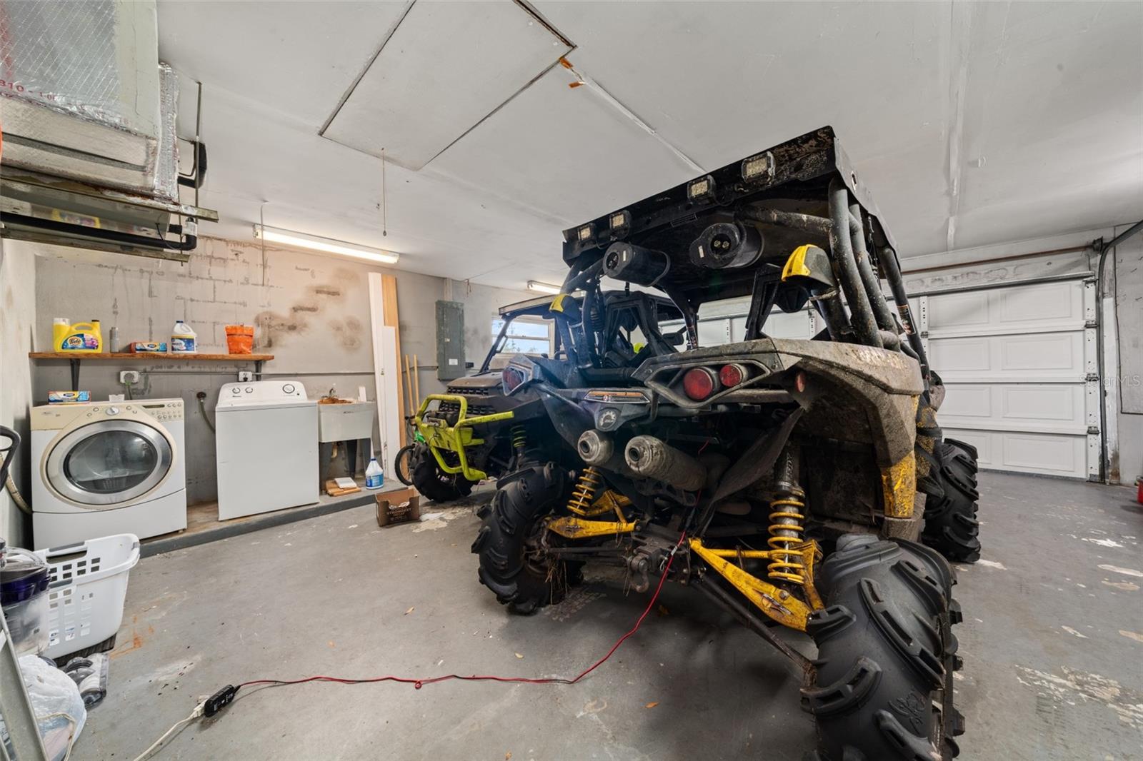 LEISURE LAKES SEC 11 - Residential