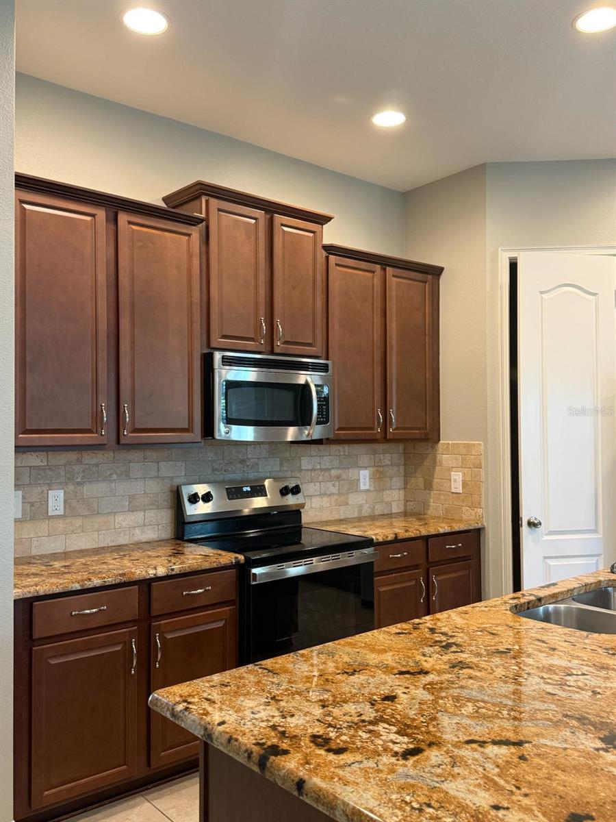 LAUREATE PARK PH 01A - Residential Lease