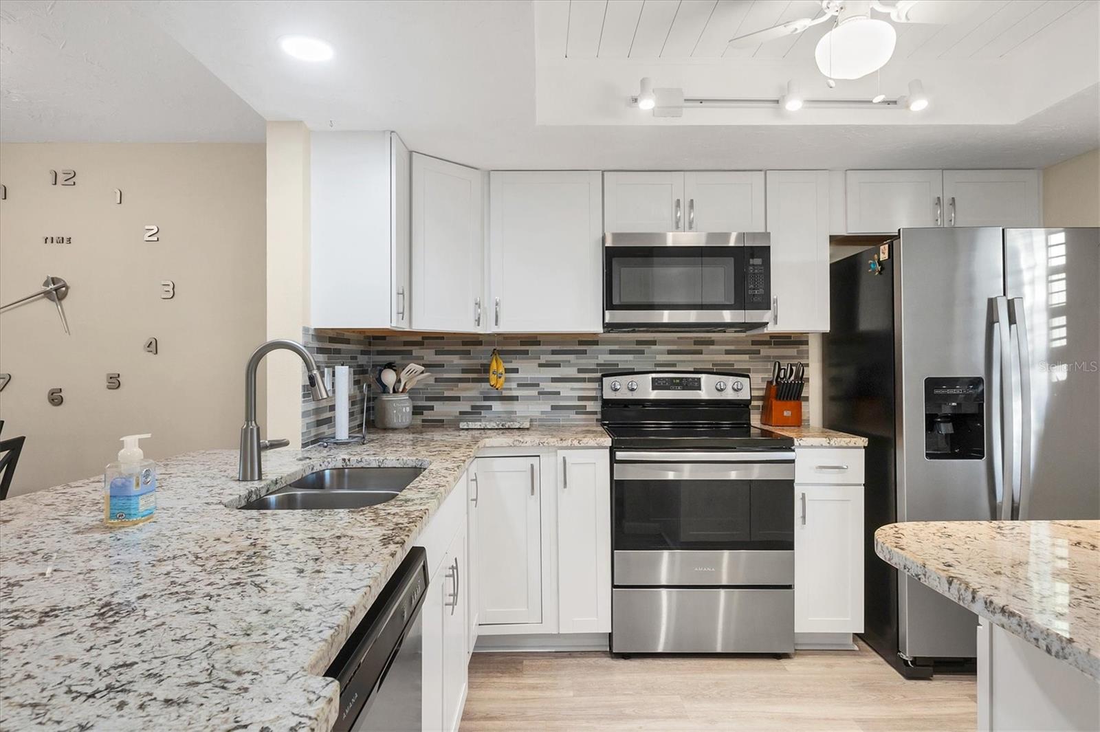 LAKES OF CAPRI - Residential