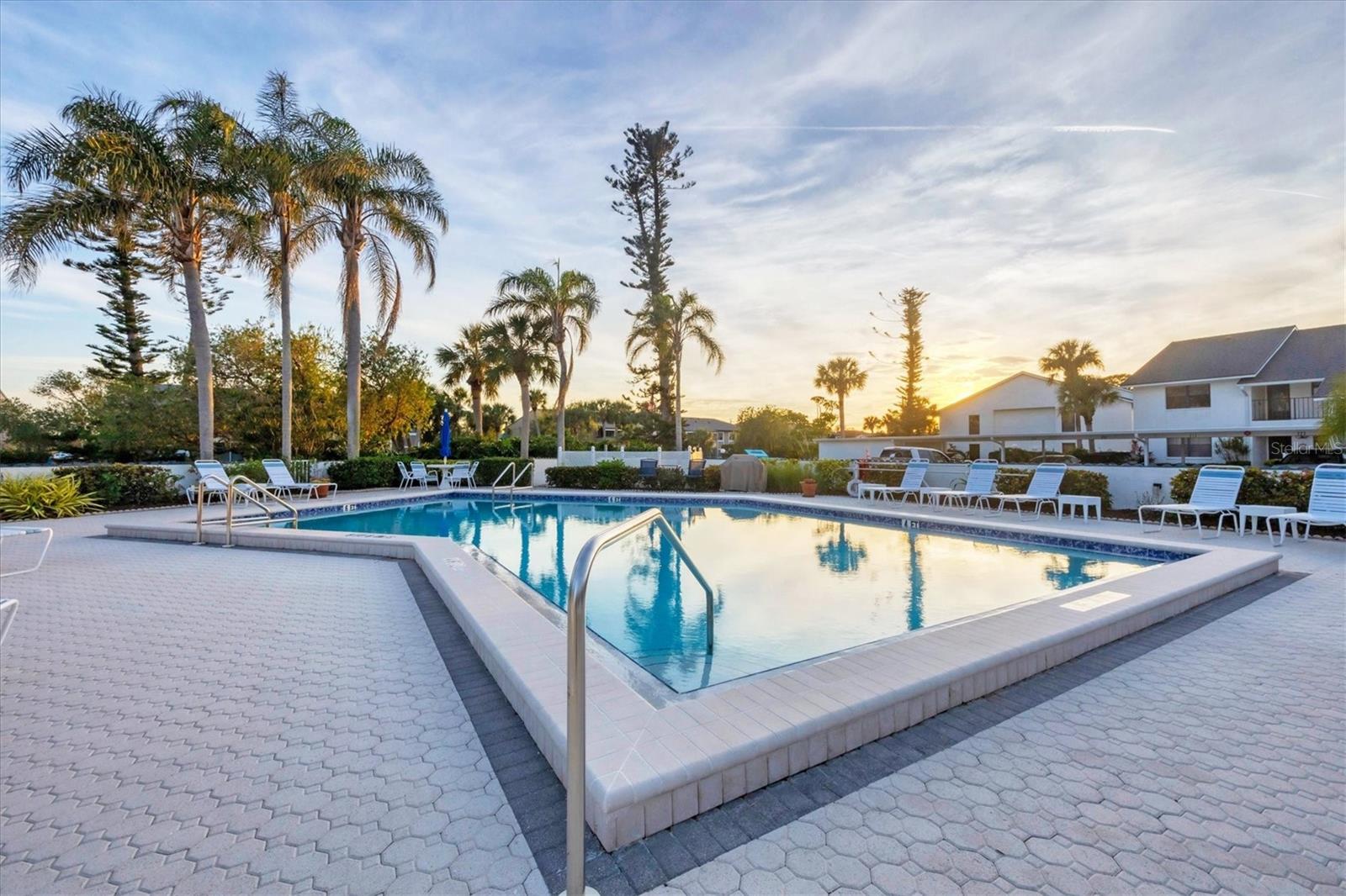 LAKES OF CAPRI - Residential