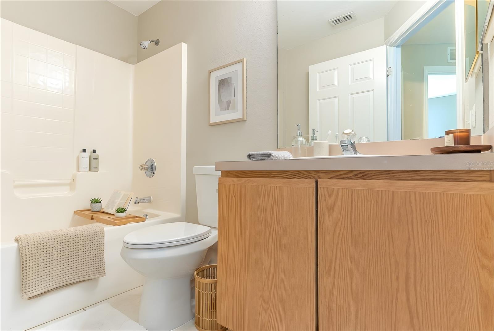 EAGLE POINT - Residential Lease