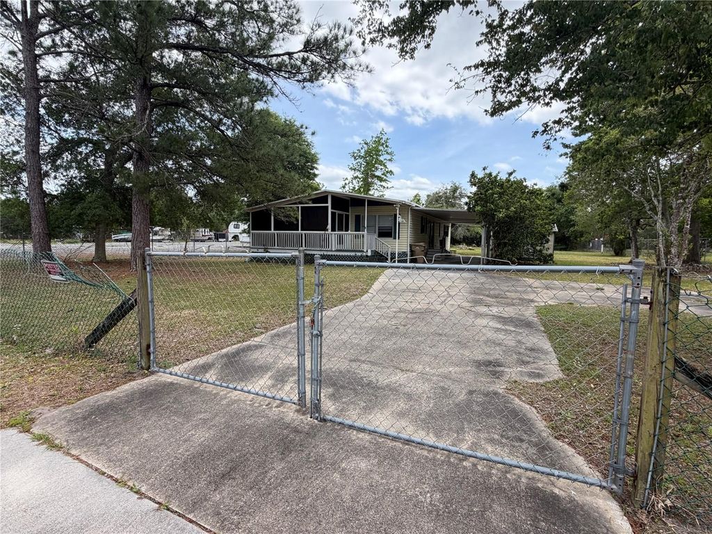 Photo of 24138 Panther Road, Astor, FL 32102 (MLS # G5111412)