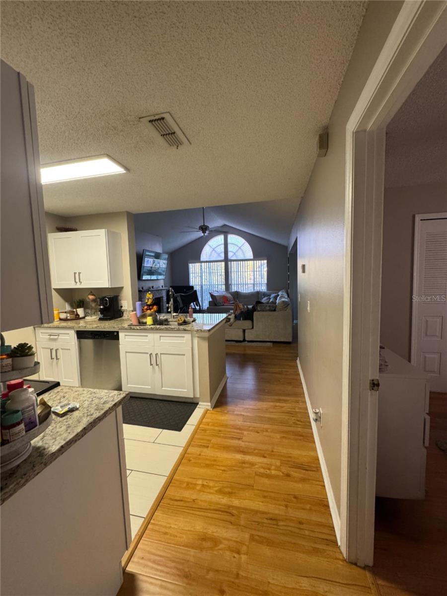 HIDDEN SPGS CONDO - Residential Lease