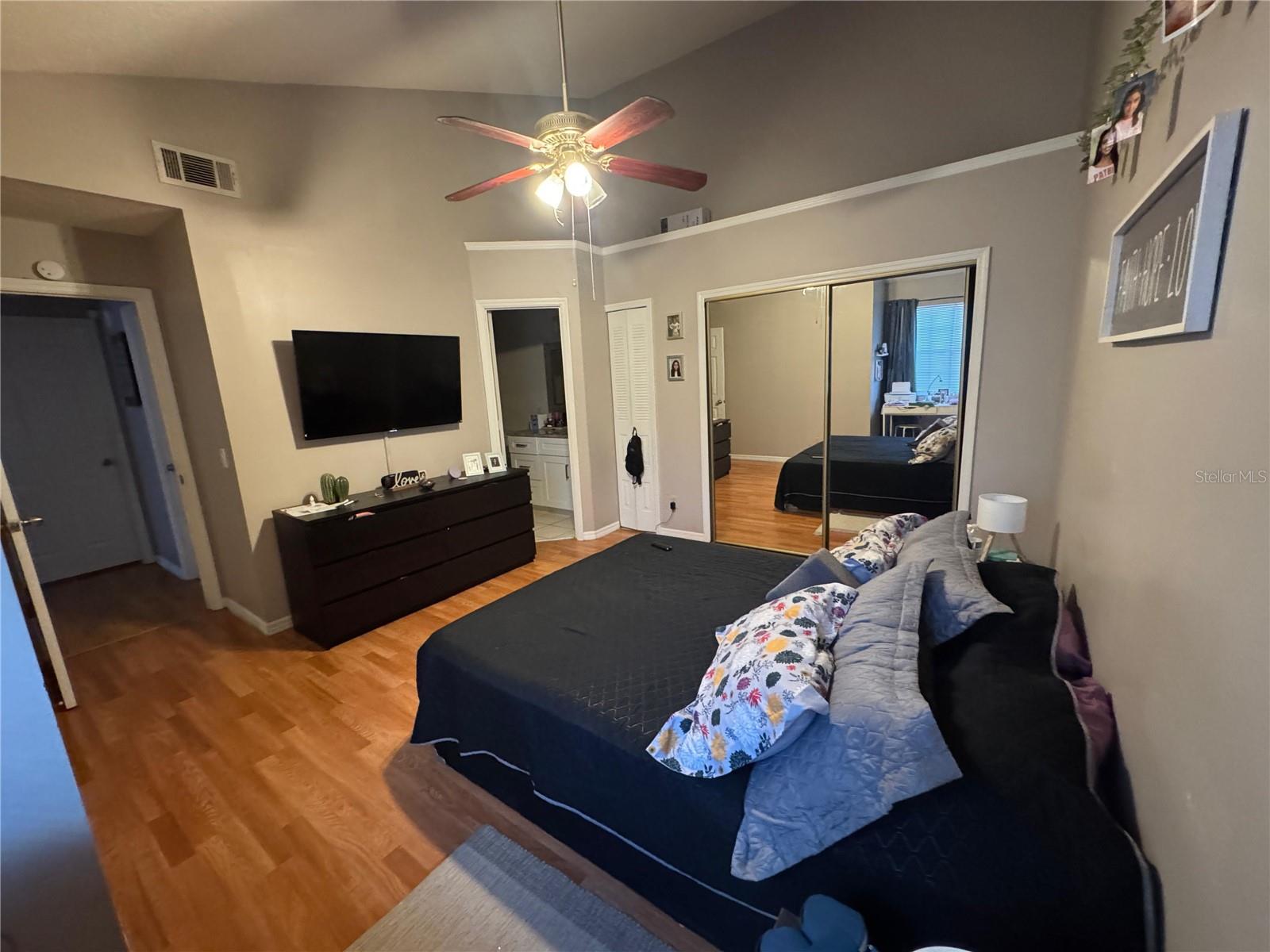 HIDDEN SPGS CONDO - Residential Lease