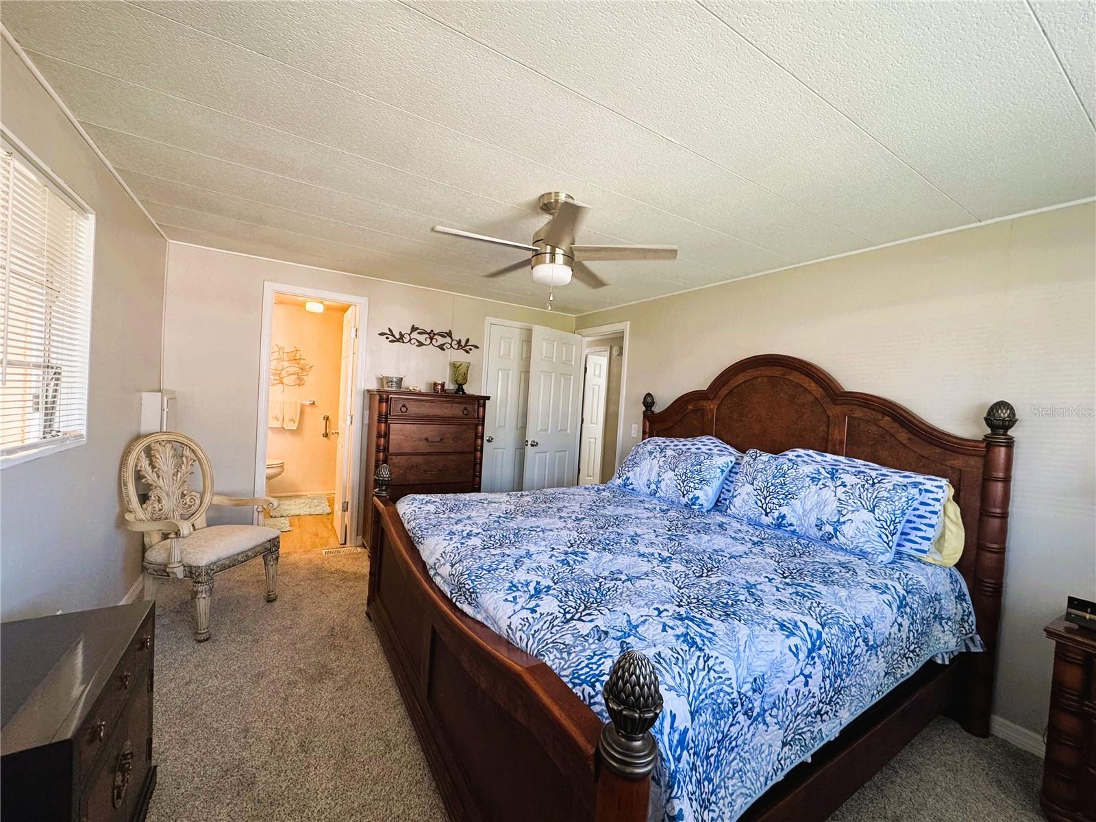 HAWTHORNE AT LEESBURG A COOP - Residential