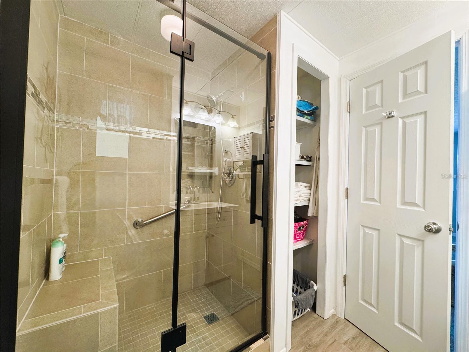 HAWTHORNE AT LEESBURG A COOP - Residential