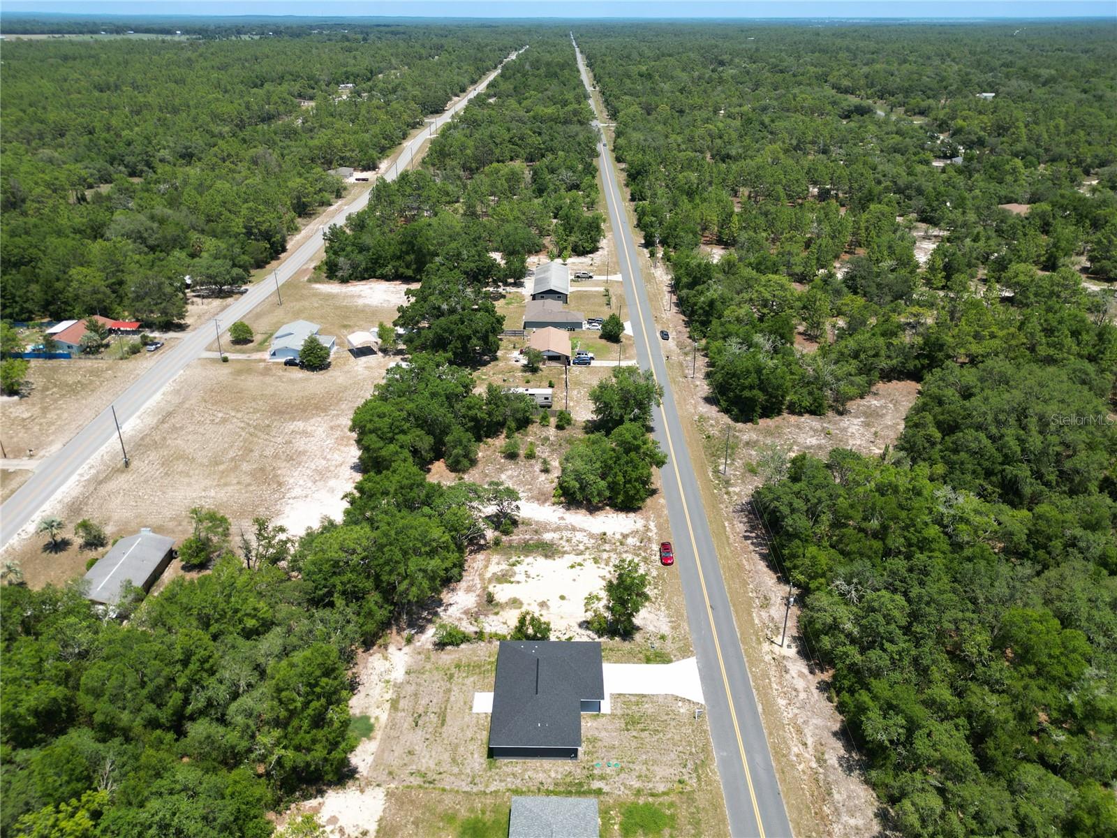RAINBOW LAKES ESTATE - Residential