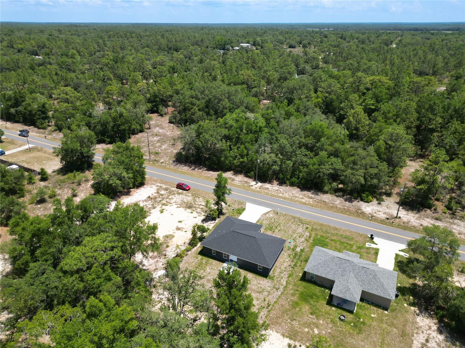 RAINBOW LAKES ESTATE - Residential
