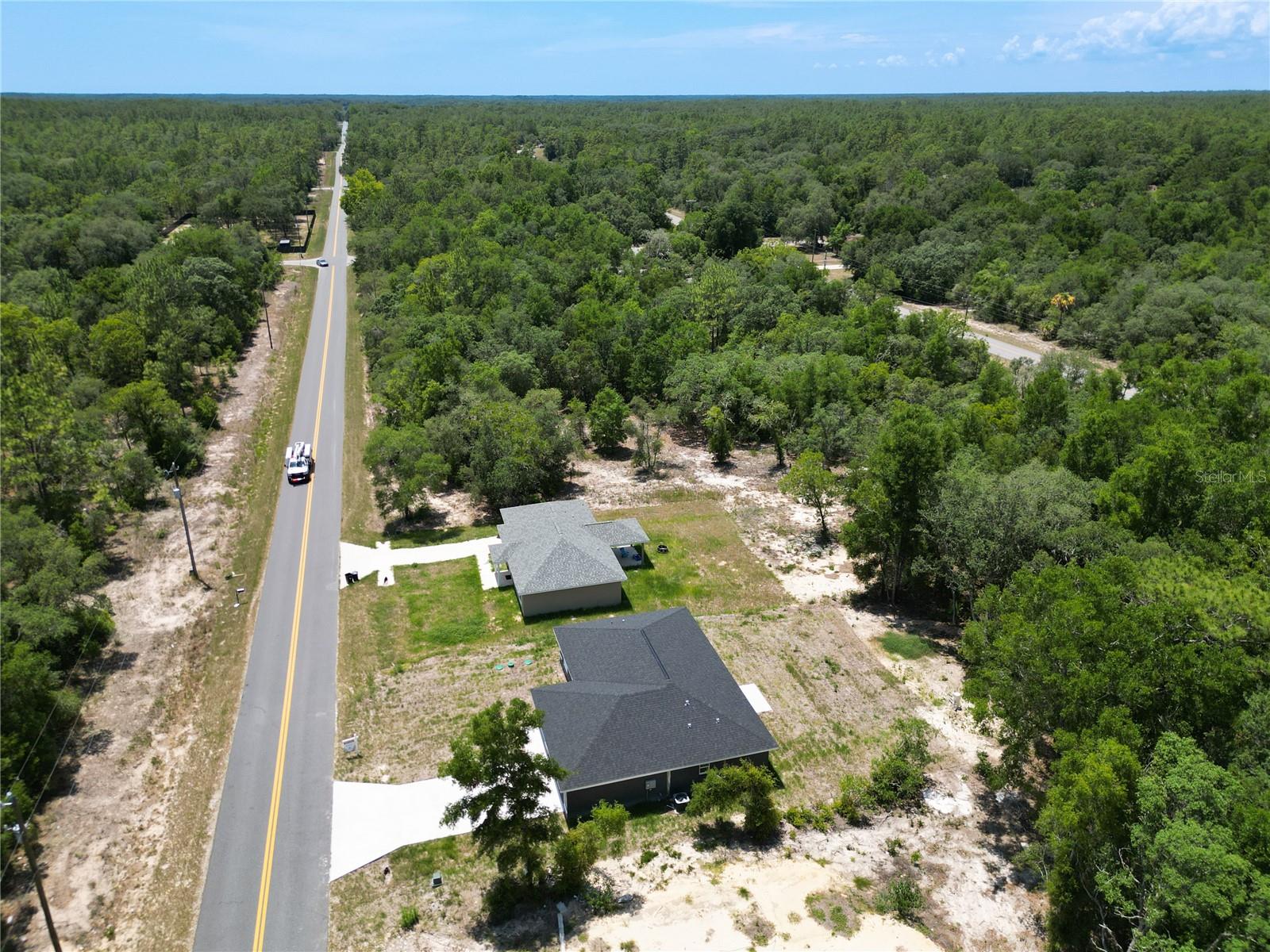 RAINBOW LAKES ESTATE - Residential