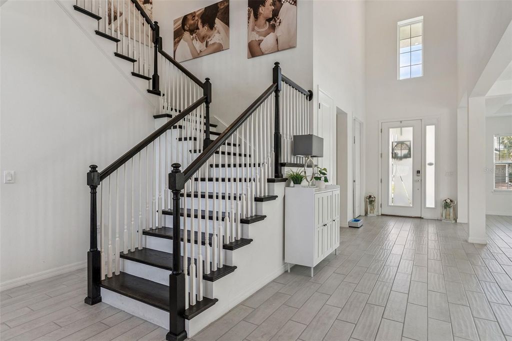 Photo of 3826 Shoreside Drive, Kissimmee, FL 34746 (MLS # P4938177)