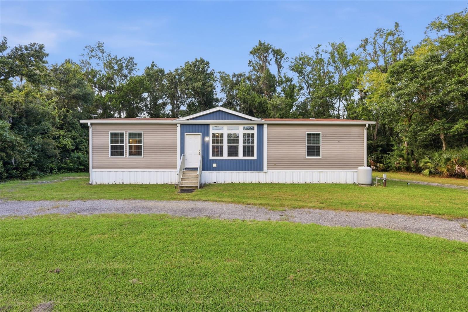 2050 MINORCA ROAD