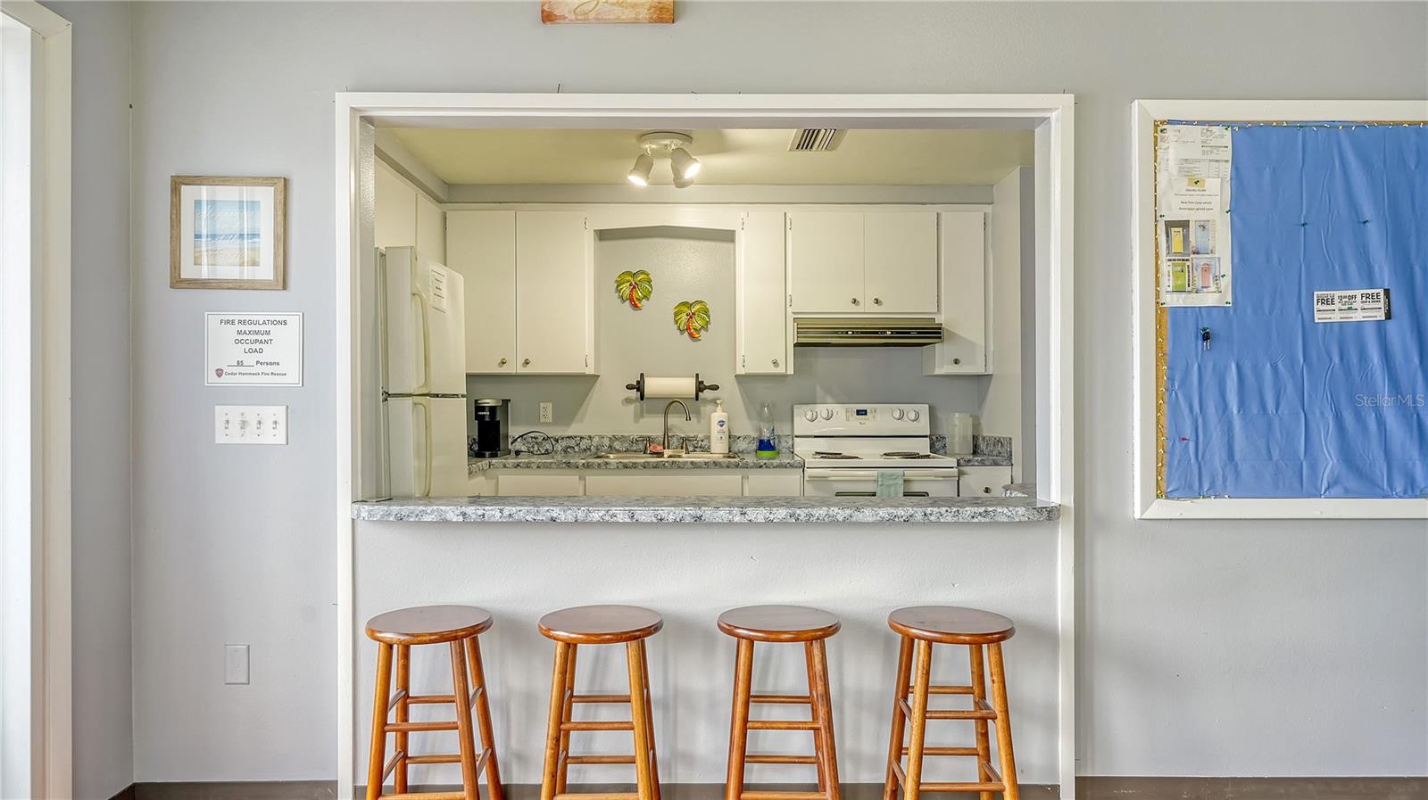 OAKWOOD VILLA SEC A - Residential