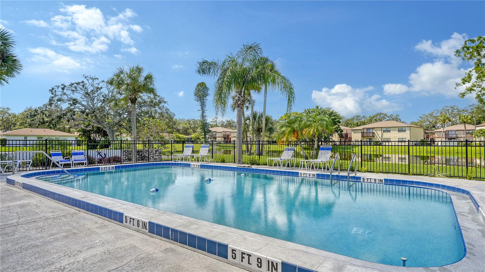 OAKWOOD VILLA SEC A - Residential