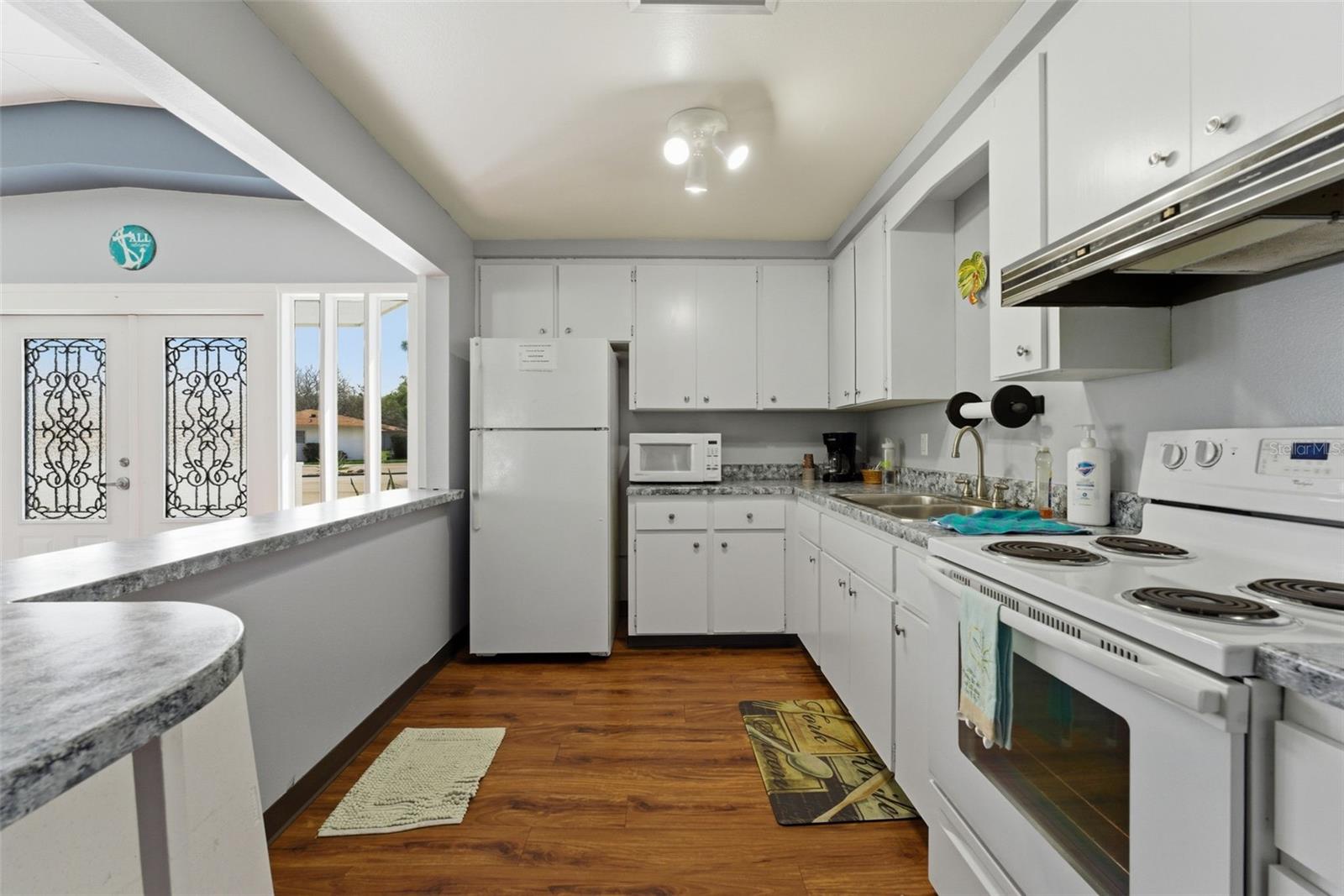 OAKWOOD VILLA SEC A - Residential