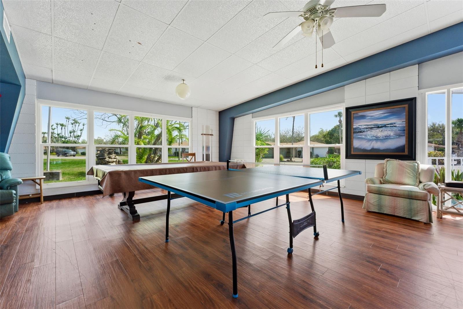 OAKWOOD VILLA SEC A - Residential